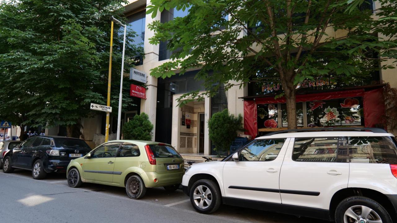 Top Location Kristi Apartments 05 تيرانا المظهر الخارجي الصورة