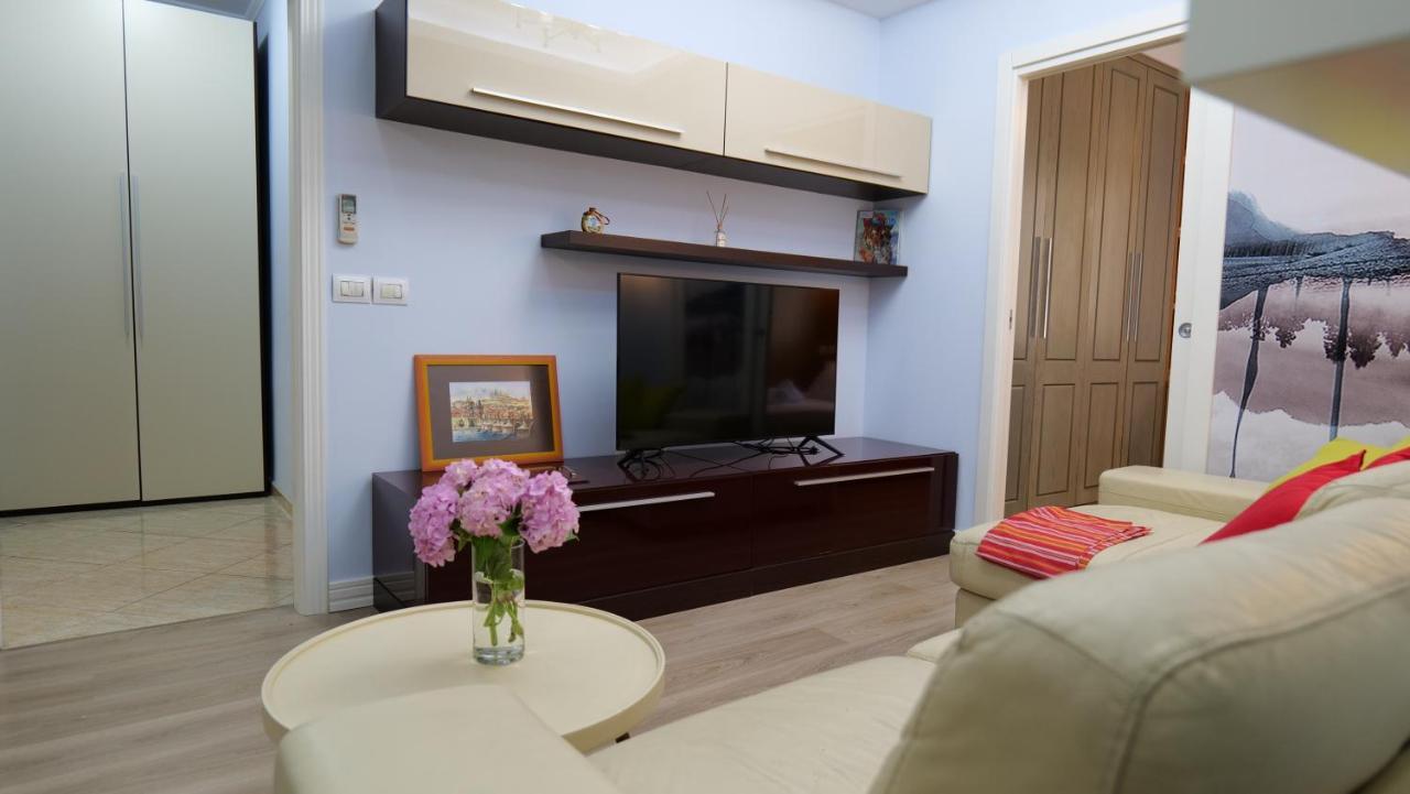 Top Location Kristi Apartments 05 تيرانا المظهر الخارجي الصورة
