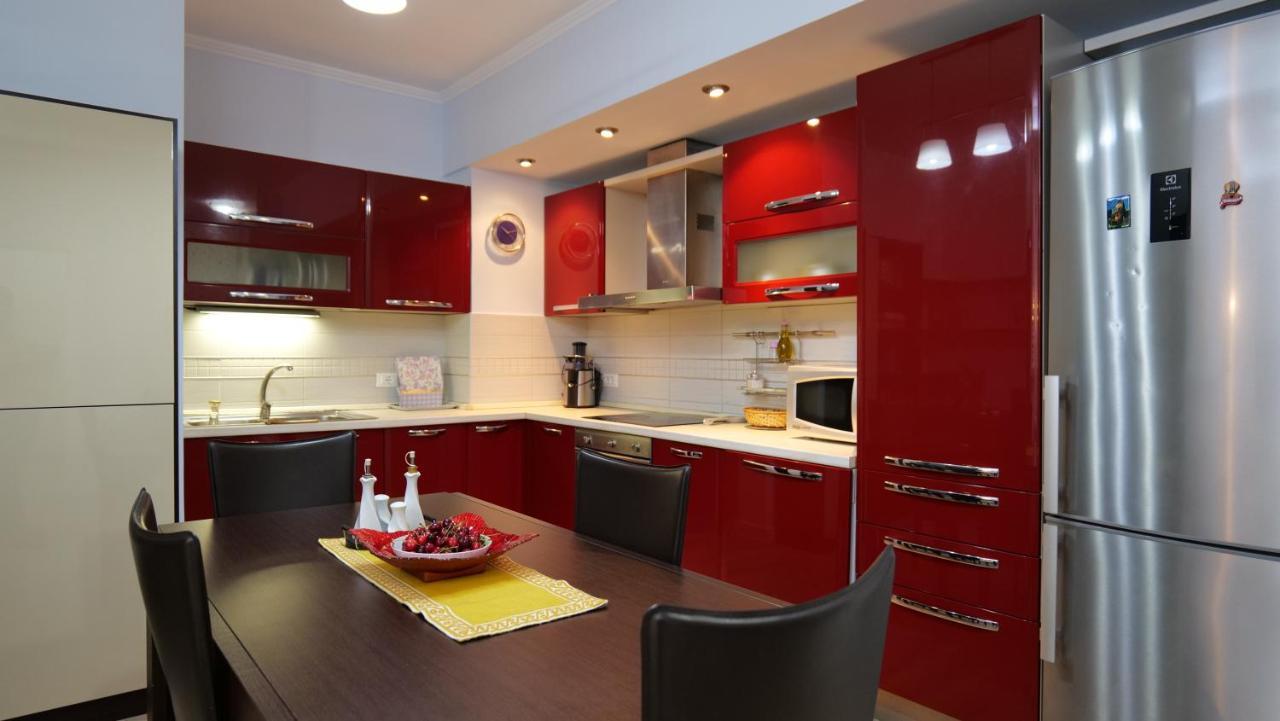 Top Location Kristi Apartments 05 تيرانا المظهر الخارجي الصورة